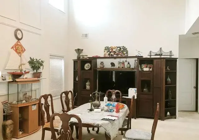 Photo 3 of Single family home for sale at 206 Tralee Cir, Fairburn, GA 30213 | MLS# 7728993 | Listing updated on 2026-09-30