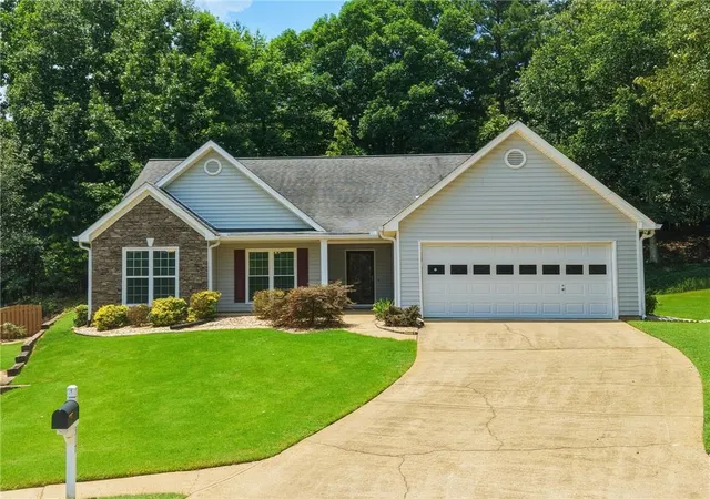 Photo 2 of Single family home for sale at 317 Hemington Way, Buford, GA 30518 | MLS# 7805119 | Listing updated on 2026-09-19