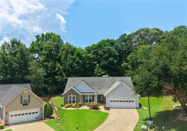 Photo 3 of Single family home for sale at 317 Hemington Way, Buford, GA 30518 | MLS# 7805119 | Listing updated on 2026-09-19