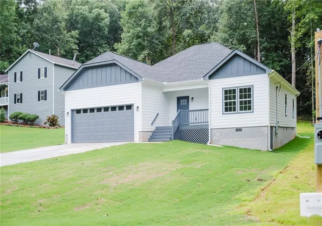 Photo 2 of Single family home for sale at 35 Guthrie Pl, Stockbridge, GA 30281 | MLS# 7815325 | Listing updated on 2026-08-15
