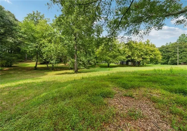 Photo 3 of Sale Pending at 8265 Seabolt Dr, Cumming, GA 30028 | MLS# 7702990 | Listing updated on 2026-10-03