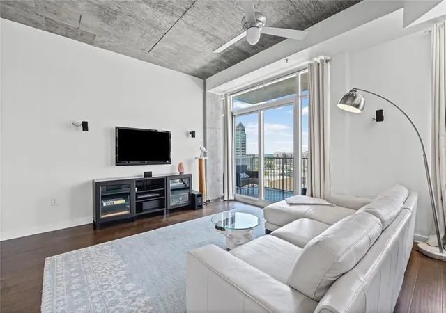 4th image of 250 Pharr Rd Ne #1304, Atlanta, GA 30305 | MLS# 7825299
