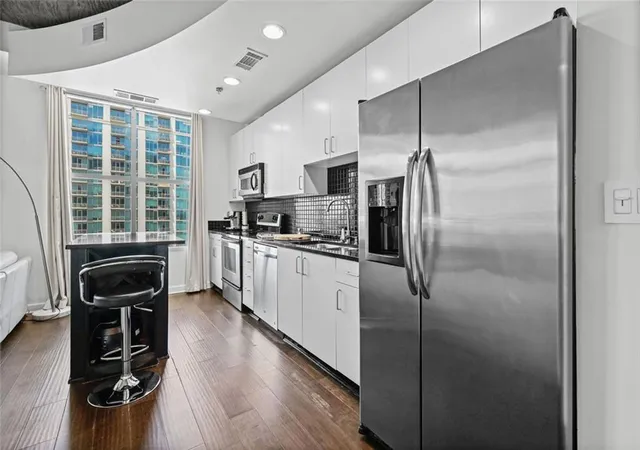 5th image of 250 Pharr Rd Ne #1304, Atlanta, GA 30305 | MLS# 7825299