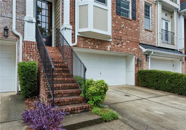 3rd image of 110 Mclaren Gates Dr, Marietta, GA 30060 | MLS# 7780750