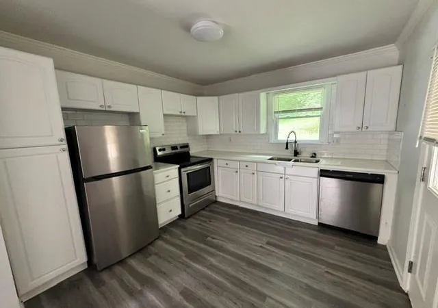 Photo 2 of Single family home for sale at 5552 Lakeside Dr, Union City, GA 30291 | MLS# 7784441 | Listing updated on 2026-09-28