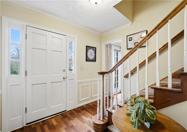 Photo 3 of Single family home for sale at 793 Fox Holw Pkwy, Marietta, GA 30068 | MLS# 7732144 | Listing updated on 2026-09-14