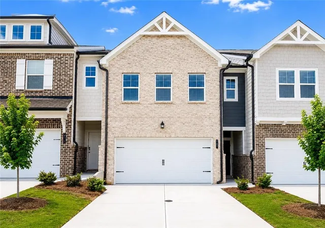 Photo 1 of Sale Pending at 633 Gunnin Wy #LOT 25, Mcdonough, GA 30253 | MLS# 7827820 | Listing updated on 2026-09-15