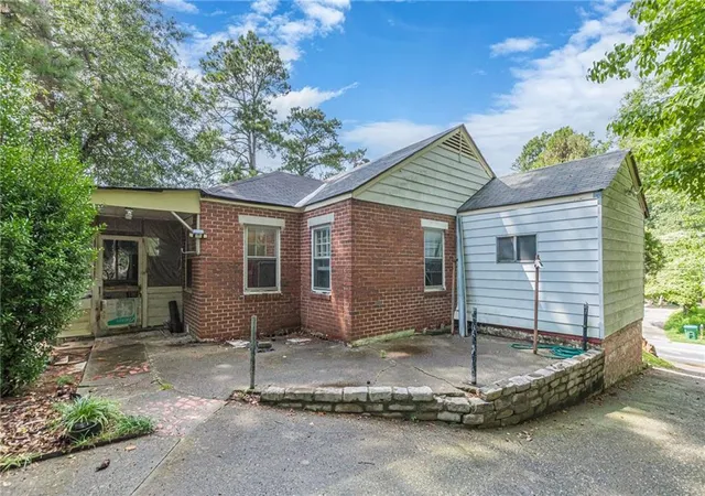 Photo 2 of Single family home for sale at 612 Cofield Dr, Atlanta, GA 30354 | MLS# 7821193 | Listing updated on 2026-08-14