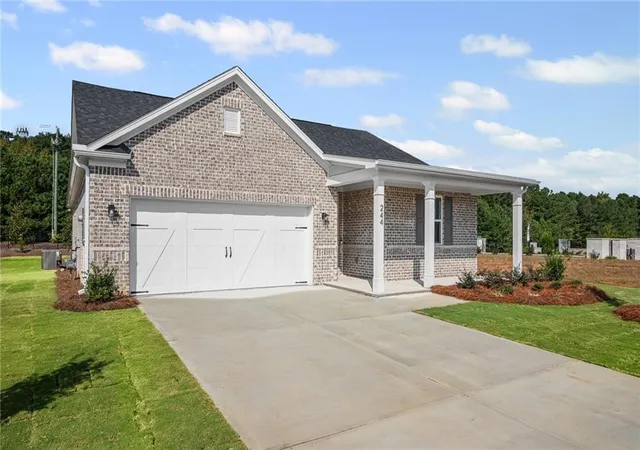 Photo 3 of Single family home for sale at 280 Nesta Grv Dr, Locust Grove, GA 30248 | MLS# 7806847 | Listing updated on 2026-10-10