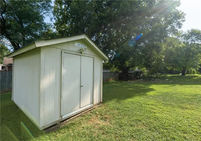 Homes for sale in Cedartown, GA | 218 La Vista Ave, Cedartown, GA 30125 | MLS# 7801792