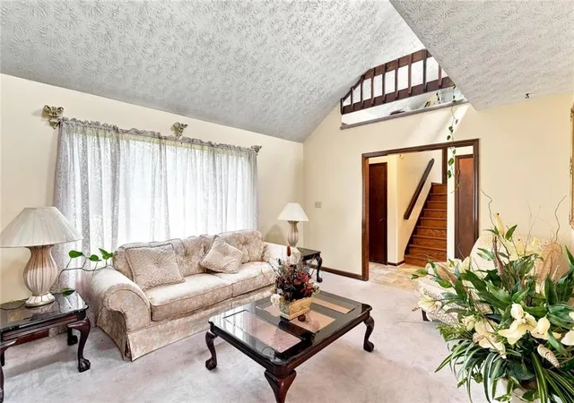 Photo 3 of Sale Pending at 1371 Elsmere Ln, Riverdale, GA 30296 | MLS# 7817411 | Listing updated on 2026-08-19