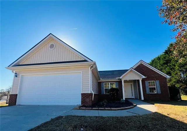 Photo 1 of Single family home for sale at 1431 Solomon Dr, Winder, GA 30680 | MLS# 7860731 | Listing updated on 2026-10-30