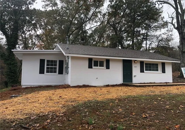 Photo 1 of Multi family home for sale at 266 Pine Crst Dr, Canton, GA 30114 | MLS# 7848532 | Listing updated on 2026-10-30