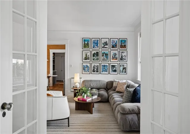 Photo 4 of Condo for sale at 301 10th Street NE #4, Atlanta, GA 30309 | MLS# 7820903 | Listing updated on 2026-08-14