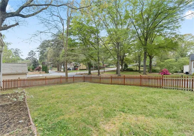 image of 2085 Harold Ave Se, Smyrna, GA 30080 | MLS# 7791188