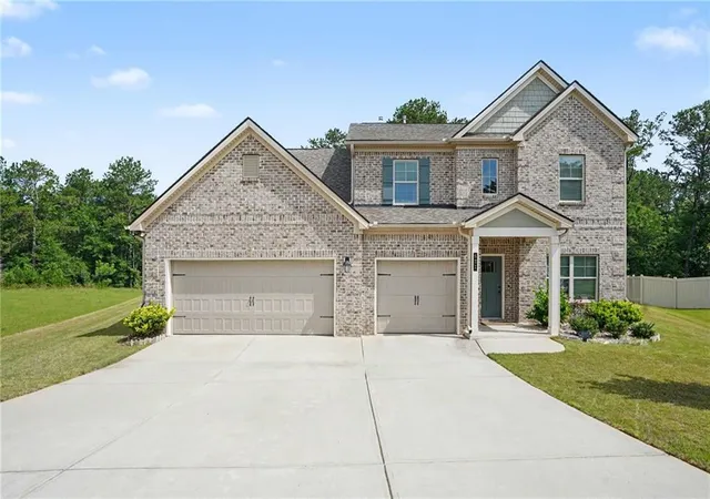 Photo 1 of Single family home for sale at 521 Redchurch Dr, Mcdonough, GA 30252 | MLS# 7796652 | Listing updated on 2026-08-26