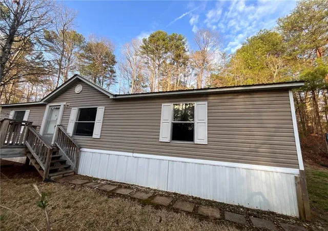 Photo 1 of Sale Pending at 615 Gunstock Crk Ln, Ellijay, GA 30540 | MLS# 7845556 | Listing updated on 2026-10-20