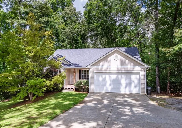 1st image of 1218 Roundtop Rd, Ellijay, GA 30540 | MLS# 7815281