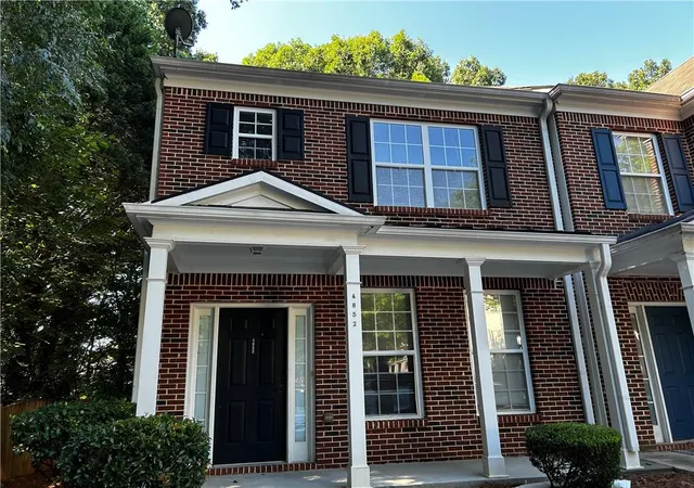 Photo 2 of Townhouse for sale at 4852 Hairston Park Sq, Stone Mountain, GA 30083 | MLS# 7809673 | Listing updated on 2026-08-30