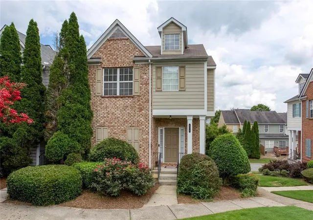 Photo 1 of Sale Pending at 414 Lantern Ln, Woodstock, GA 30188 | MLS# 7806503 | Listing updated on 2026-09-03