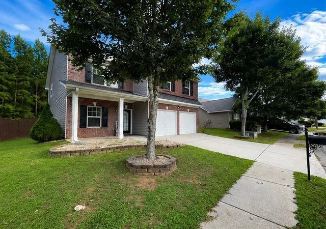 Photo 2 of Single family home for sale at 131 Birch St, Hiram, GA 30141 | MLS# 7818524 | Listing updated on 2026-09-20