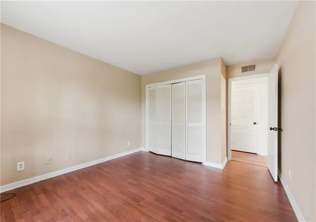 Photo 18 of Condo for sale at 73 Montre Sq Nw, Atlanta, GA 30327 | MLS# 7819439 | Listing updated on 2026-09-10