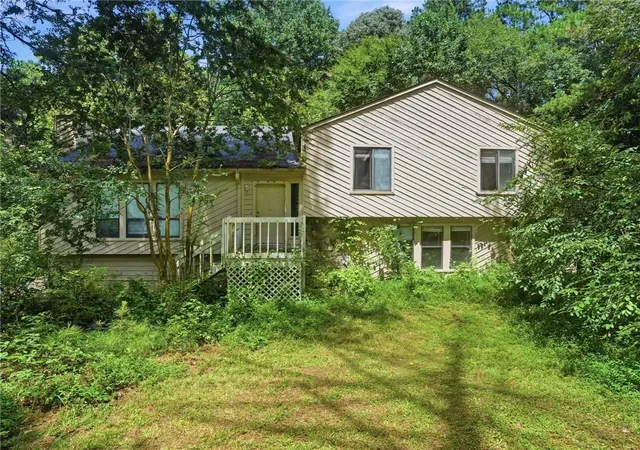 1st image of 3919 Leach Rd, Snellville, GA 30039 | MLS# 7811071
