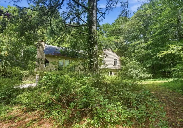 4th image of 3919 Leach Rd, Snellville, GA 30039 | MLS# 7811071
