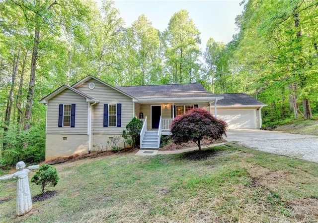 Homes for sale in Braselton, GA | 5337 Stillwater Ln, Braselton, GA 30517 | MLS# 7754689