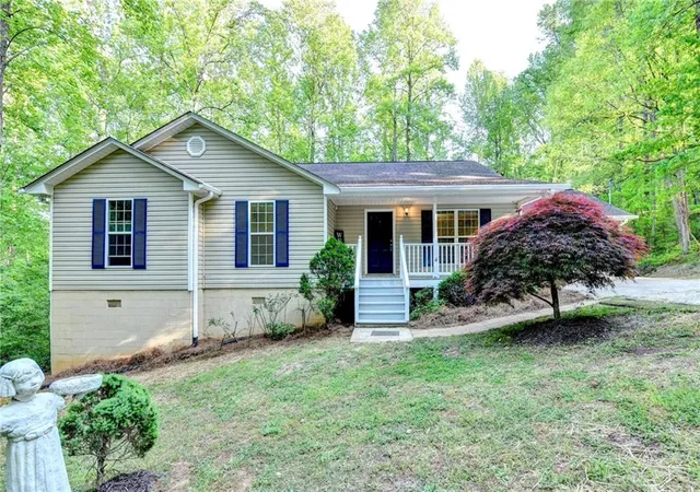 Homes for sale in Braselton, GA | 5337 Stillwater Ln, Braselton, GA 30517 | MLS# 7754689