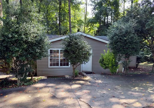 Photo 3 of Sale Pending at 1900 Harts Ml Rd, Atlanta, GA 30341 | MLS# 7820390 | Listing updated on 2026-09-11