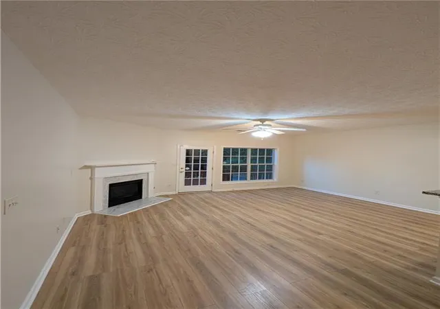 Photo 3 of Townhouse for sale at 751 Brookside Parc Ln, Avondale Estates, GA 30002 | MLS# 7826709 | Listing updated on 2026-09-15