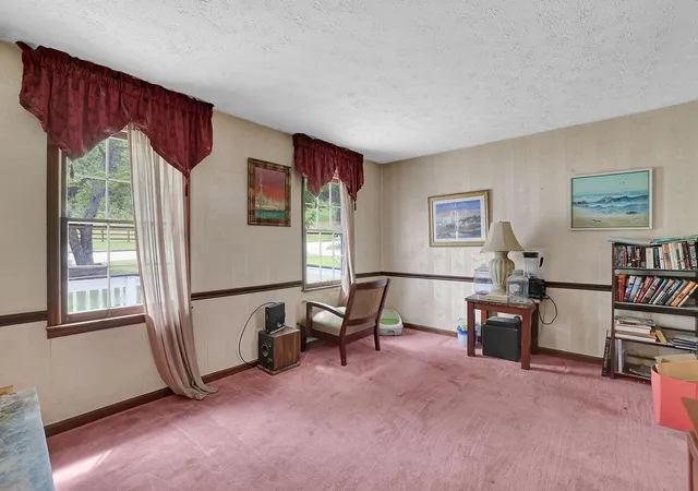 Photo 3 of Sale Pending at 202 Mill Crk Rd, Woodstock, GA 30188 | MLS# 7805258 | Listing updated on 2026-08-29