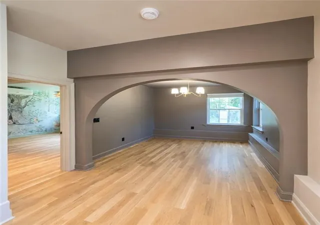 3rd image of 2820 Lullwater Dr, Gainesville, GA 30506 | MLS# 7786248