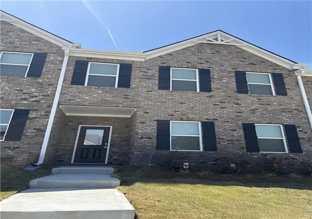 Homes for sale in Snellville, GA | 3641 Parkway James Dr, Snellville, GA 30039 | MLS# 7772125