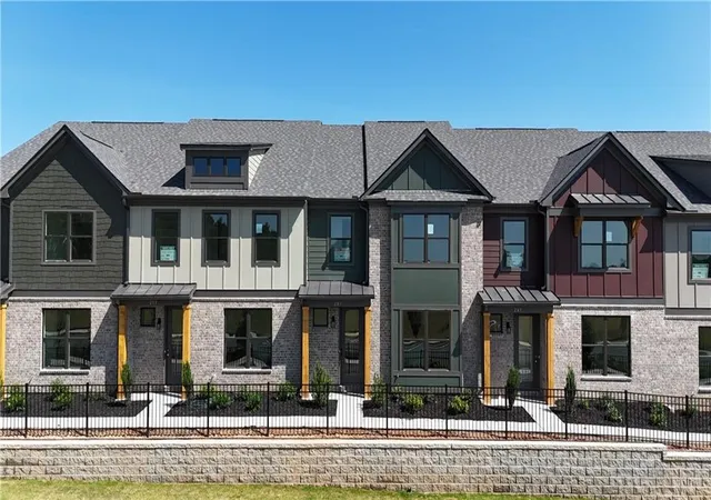 Photo 1 of Townhouse for sale at 275 Barracks Way #879, Hoschton, GA 30548 | MLS# 7780314 | Listing updated on 2026-08-09