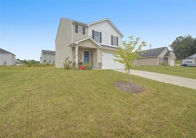 3rd image of 635 Tudor St, Kingston, GA 30145 | MLS# 7819796