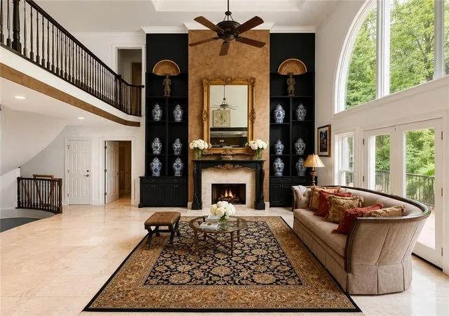 Photo 3 of Sale Pending at 2125 River Fls Dr, Roswell, GA 30076 | MLS# 7795920 | Listing updated on 2026-08-23