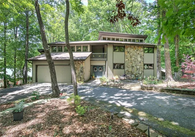 2nd image of 12 Tamarack Pt, Jasper, GA 30143 | MLS# 7766921