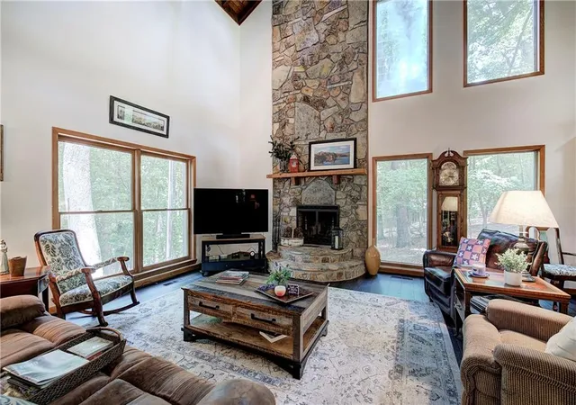 3rd image of 12 Tamarack Pt, Jasper, GA 30143 | MLS# 7766921