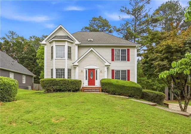 Homes for sale in Duluth, GA | 11195 Surrey Park Trl, Duluth, GA 30097 | MLS# 7774715