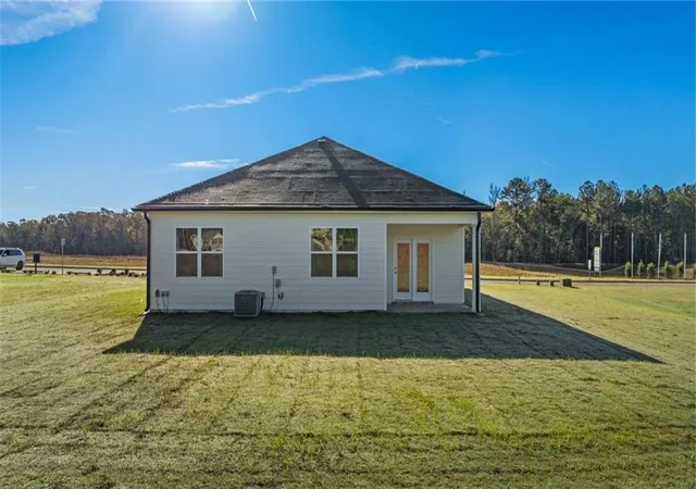 2nd image of 156 Kennelsman Dr, Griffin, GA 30224 | MLS# 7813973