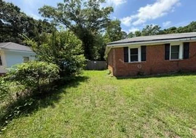 Photo 3 of Sale Pending at 1835 Granade Rd Sw, Conyers, GA 30094 | MLS# 7822855 | Listing updated on 2026-10-07