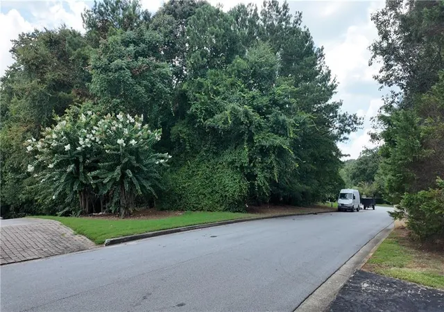 2nd image of 5221 Sandy Shores Ct, Lithonia, GA 30038 | MLS# 7823596