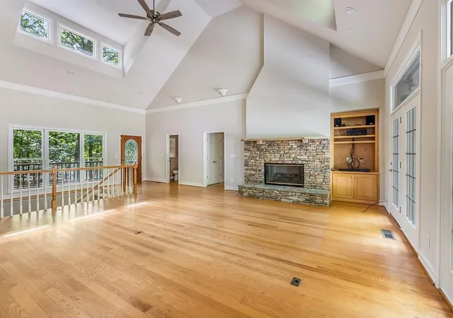 Photo 4 of Single family home for sale at 158 Canacaught Pl, Jasper, GA 30143 | MLS# 7798792 | Listing updated on 2026-08-29