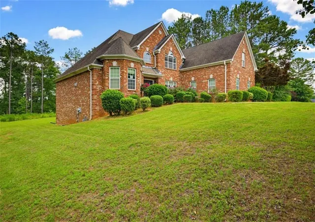 3rd image of 1423 Swiftwater Cir, Mcdonough, GA 30252 | MLS# 7781868