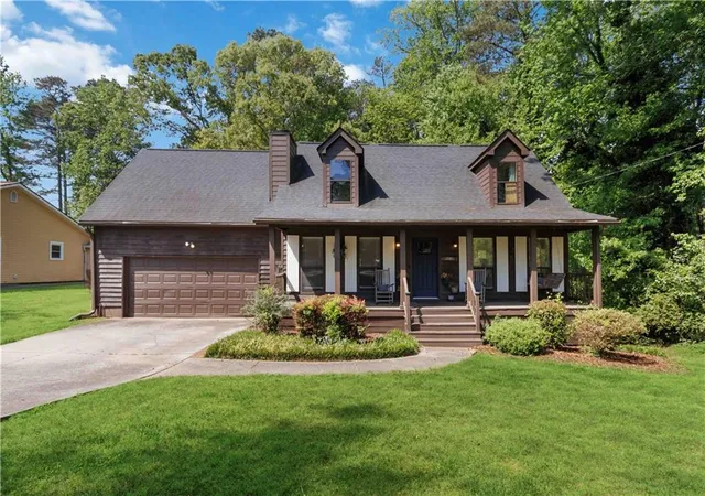 3rd image of 1066 Sea Oats Wy Sw, Lilburn, GA 30047 | MLS# 7732801