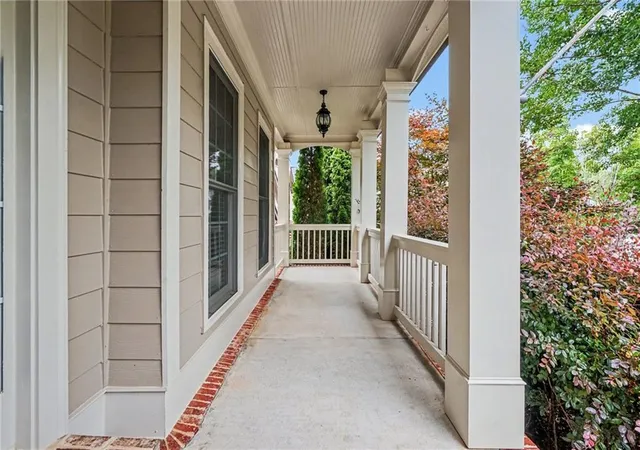 Photo 3 of Single family home for sale at 1762 Country Wood Dr, Hoschton, GA 30548 | MLS# 7807494 | Listing updated on 2026-10-04