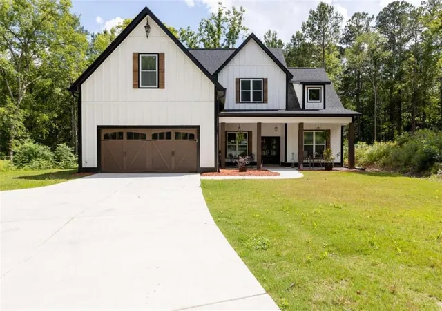 1st image of 181 S Chattahoochee Dr S, Hogansville, GA 30230 | MLS# 7738146