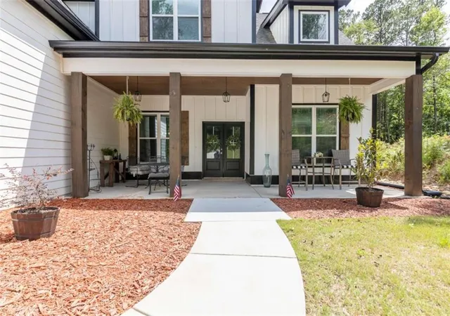 image of 181 S Chattahoochee Dr S, Hogansville, GA 30230 | MLS# 7738146